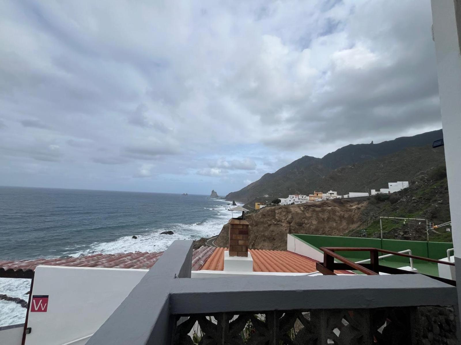 Casa Lucas Dos Almaciga
